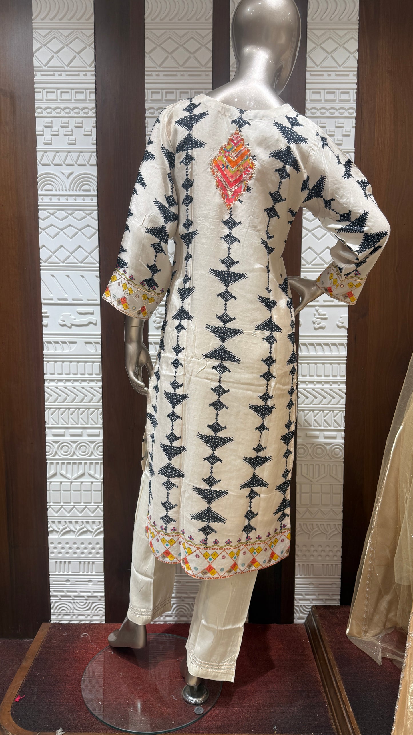 Off-White Block Printed Soft Slick Suit with Multicolor Dupatta โ Sheetal Collection