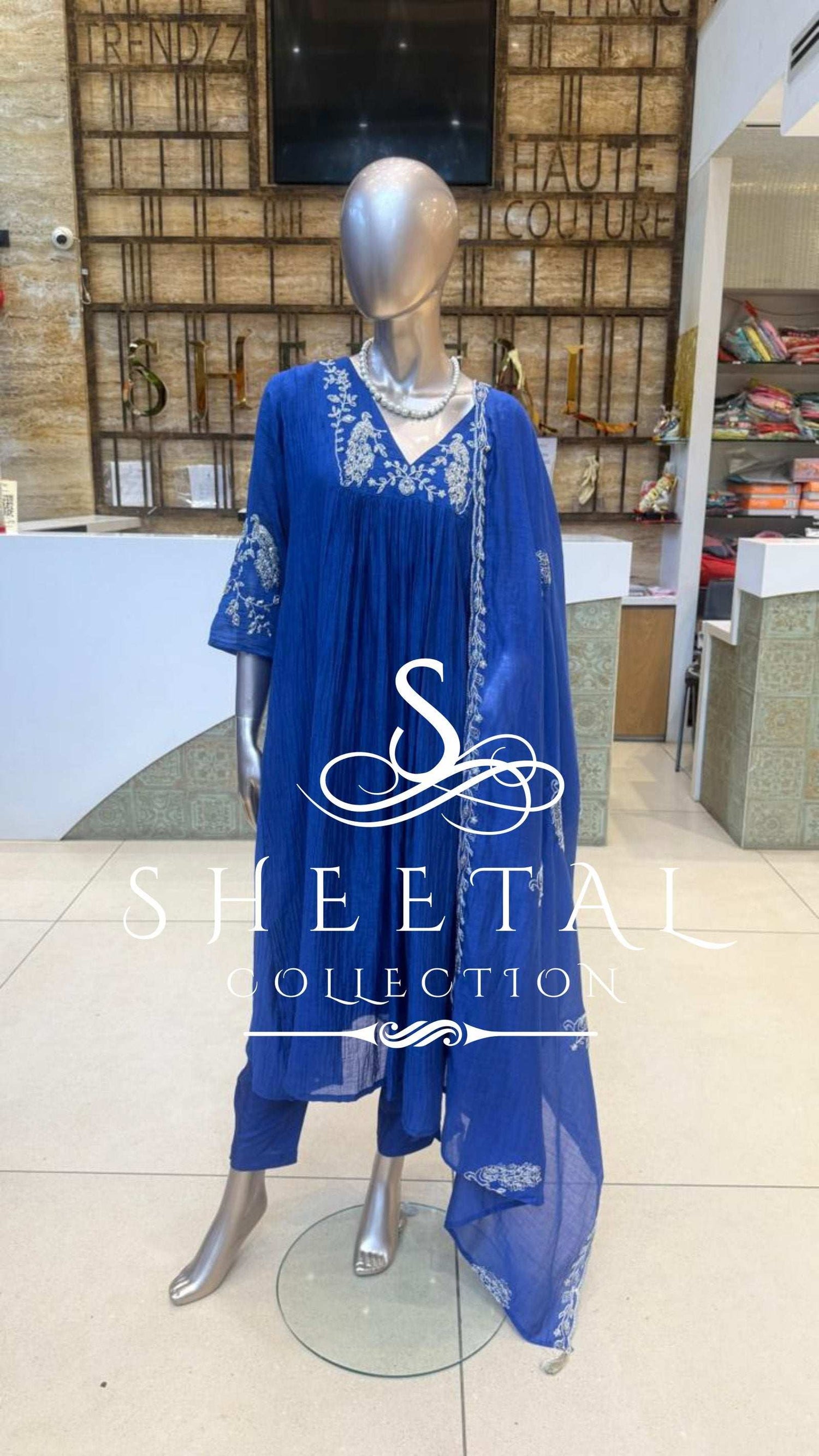 Royal Blue Mul chanderi Embroidered Kurta Set