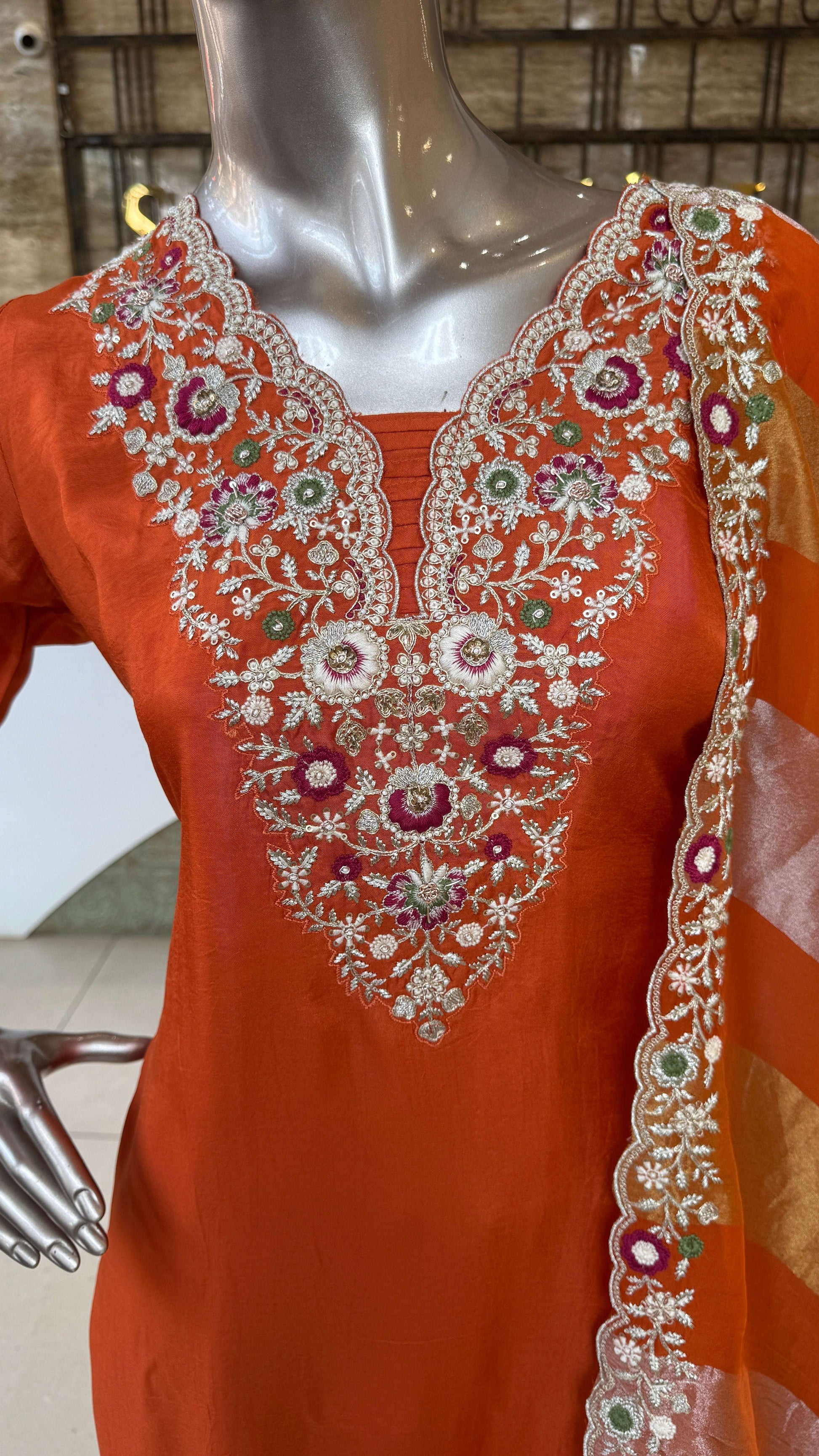 Elegant Kurti Pant Dupatta Set for Women