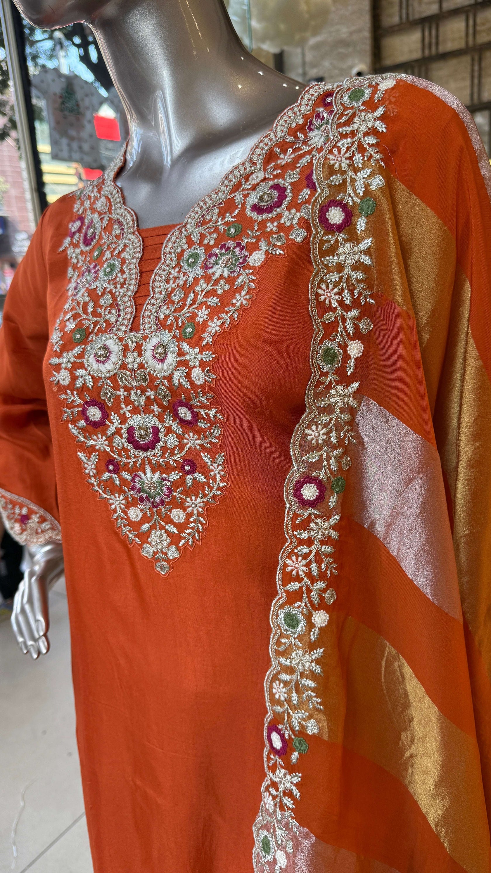 Elegant Kurti Pant Dupatta Set for Women