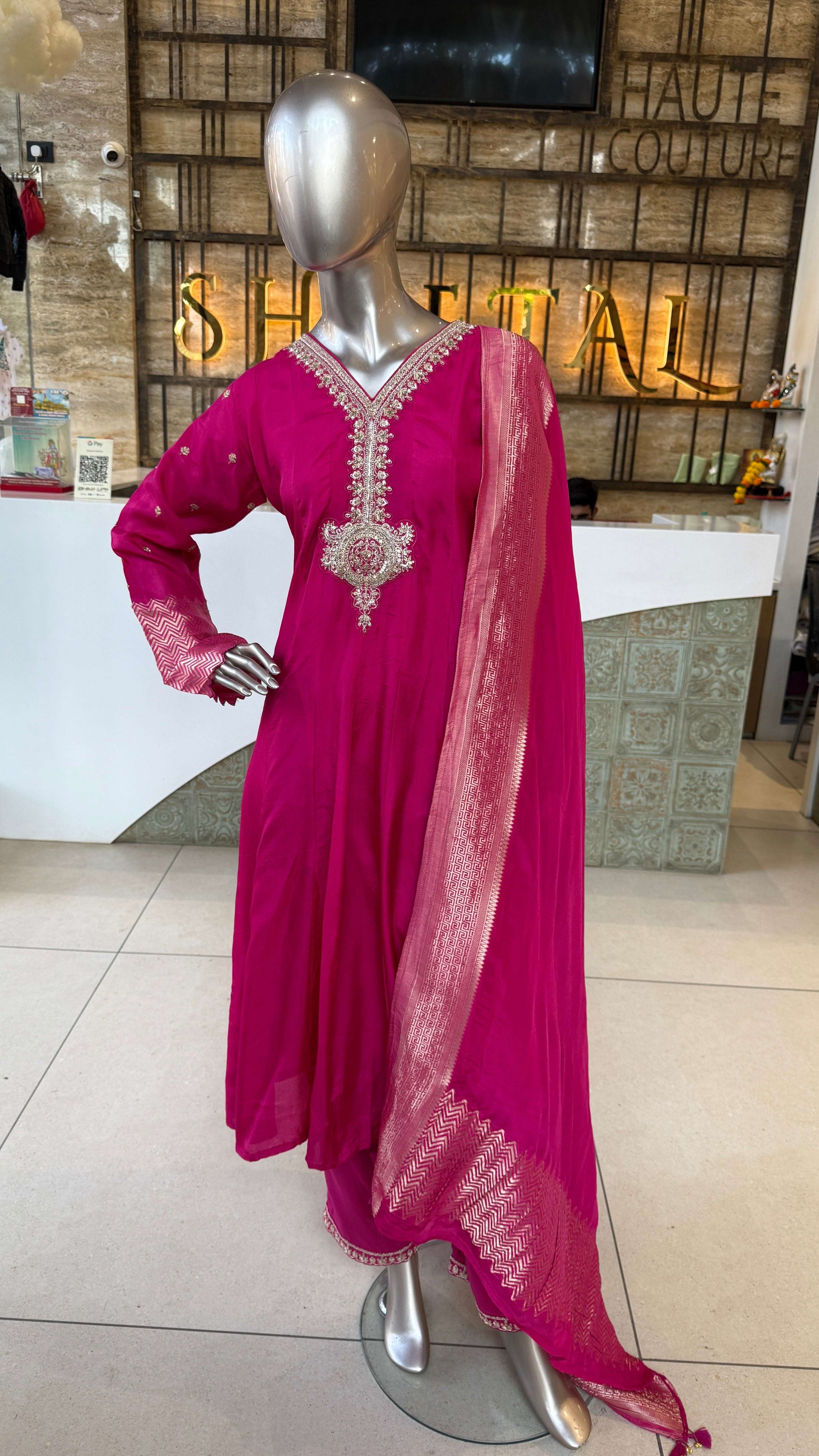 Fuchsia Embroidered Kurti Pant Dupatta Set for Women