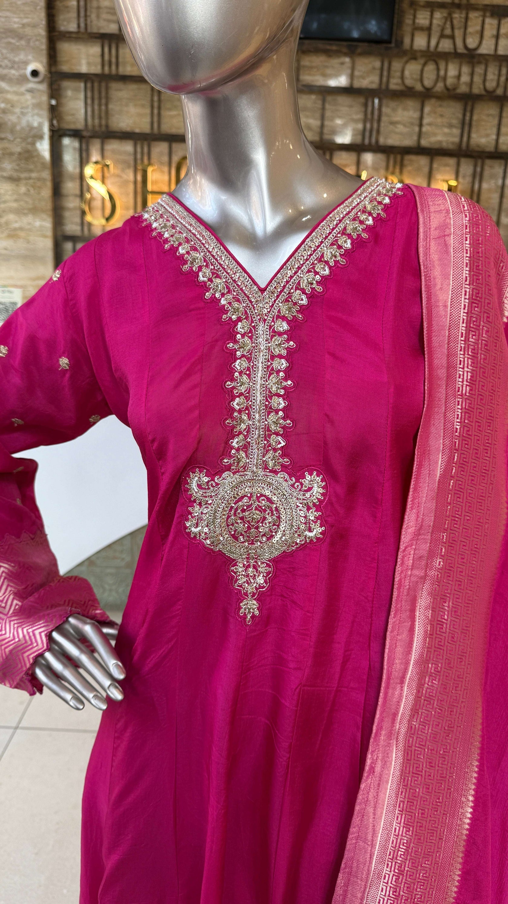 Fuchsia Embroidered Kurti Pant Dupatta Set for Women