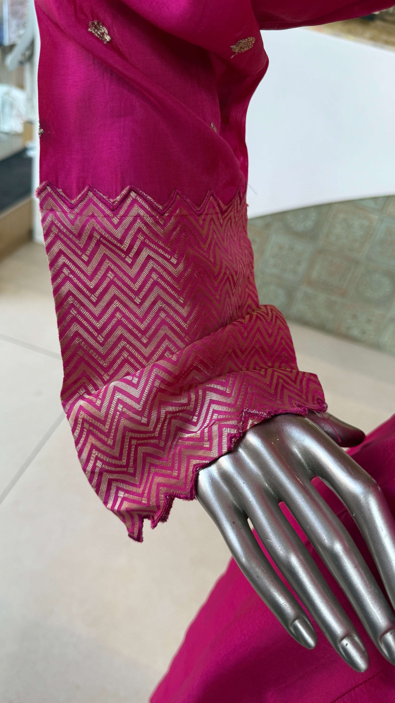 Fuchsia Embroidered Kurti Pant Dupatta Set for Women
