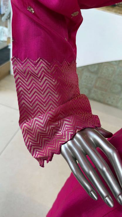 Fuchsia Embroidered Kurti Pant Dupatta Set for Women