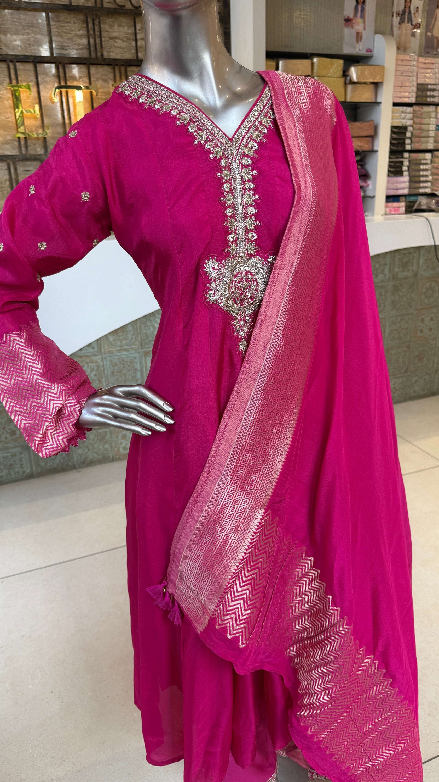 Fuchsia Embroidered Kurti Pant Dupatta Set for Women