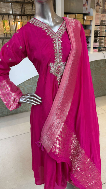 Fuchsia Embroidered Kurti Pant Dupatta Set for Women
