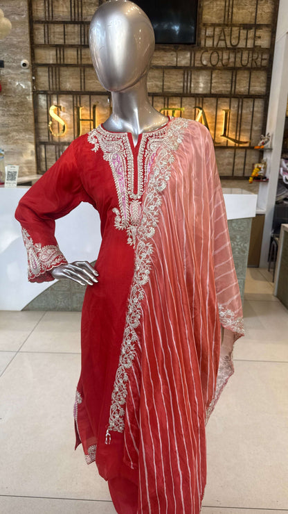 Red Embroidered Straight Kurti Pant Dupatta Set for Women