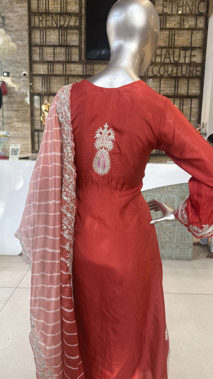 Red Embroidered Straight Kurti Pant Dupatta Set for Women