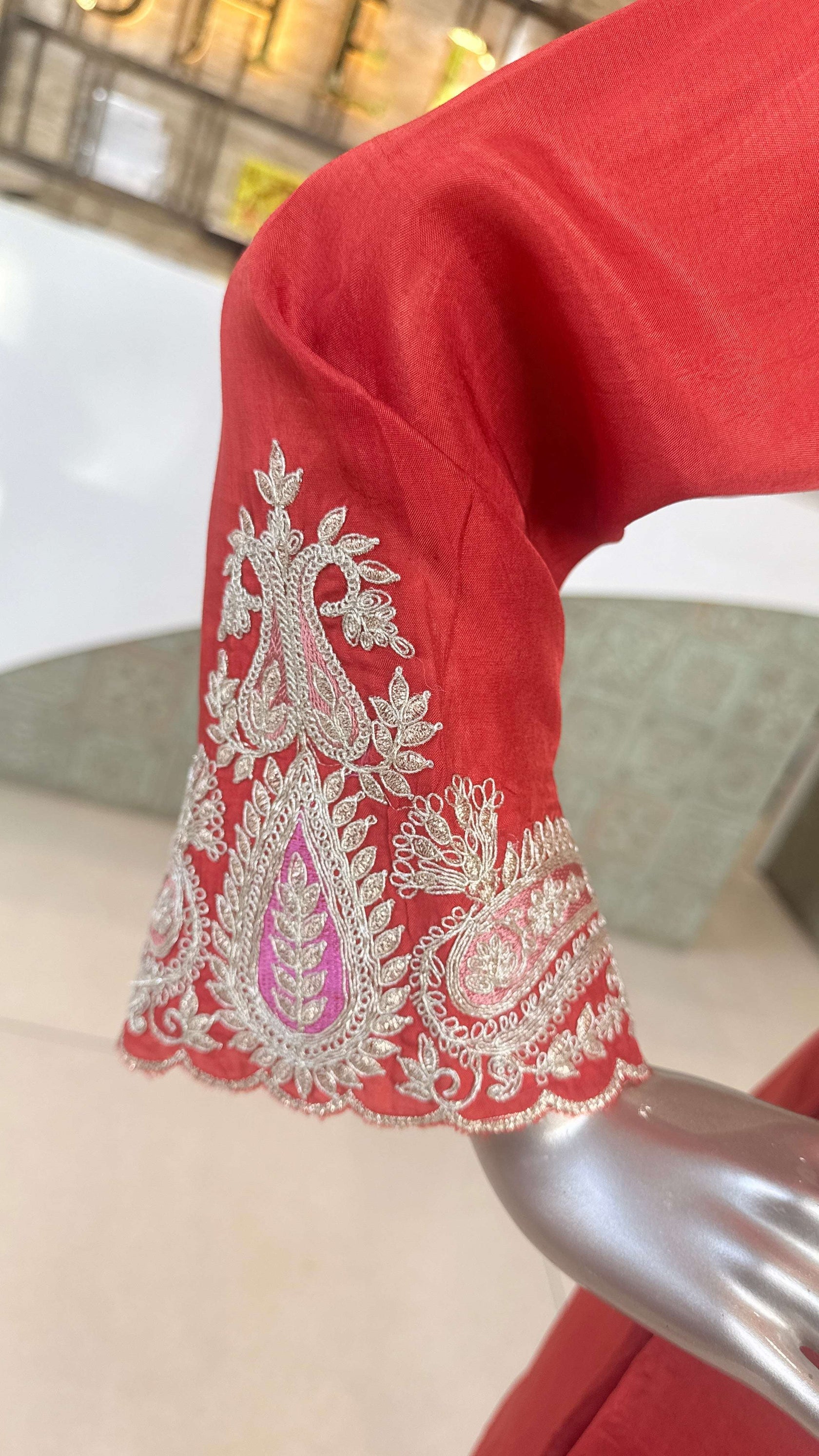 Red Embroidered Straight Kurti Pant Dupatta Set for Women