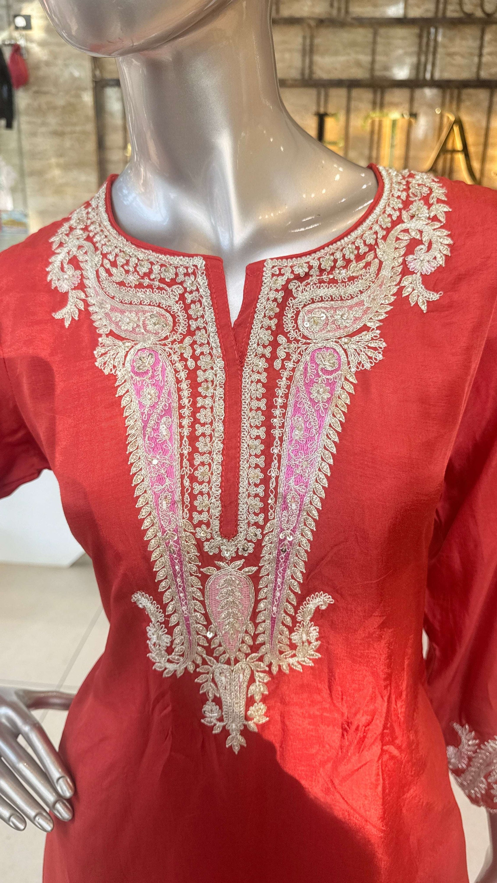 Red Embroidered Straight Kurti Pant Dupatta Set for Women