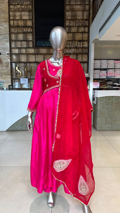 Rani Anarkali with Red Kot
