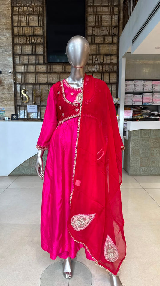 Rani Anarkali with Red Kot