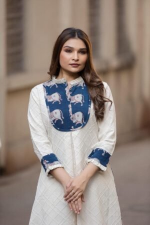 Elephant And Eagle Motif cotton flex Co-ord set